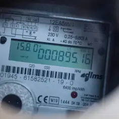 Cyfrowy licznik energii elektrycznej. Czy licznik gazu może oszukiwać? Ten pokazuje 895.16 kWh.