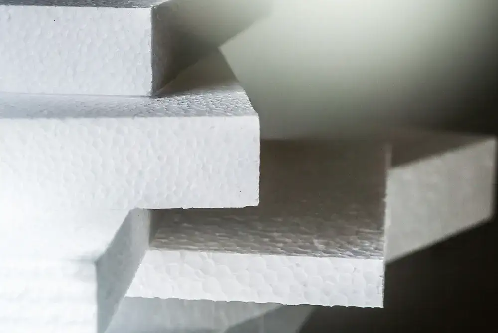 Zdjęcie 1 cm styropianu - ekwiwalent izolacyjny innych materiałów