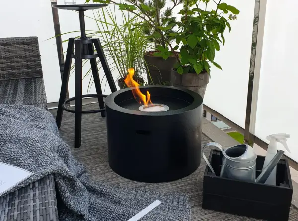 Biokominek DIY: Jak zbudować krok po kroku? Bezpiecznie i tanio